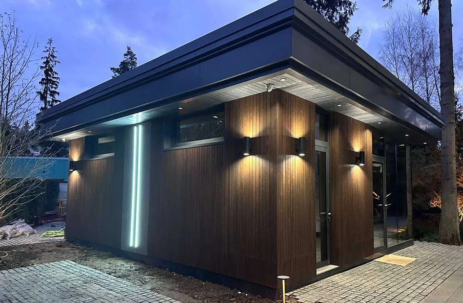 Беседка с зоной барбекю