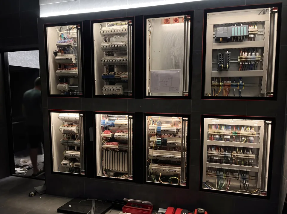 Электрика и слаботочные системы